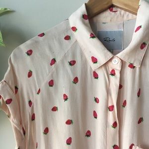 Rails short-sleeved blouse w strawberry pattern